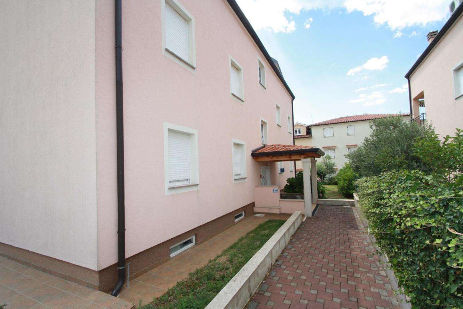 Apartment Mendikovic Porec Exterior photo